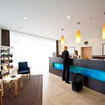 Hotel Tryp By Wyndham Aquamarin Lubeck