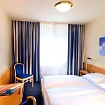 Tryp By Wyndham Aquamarin