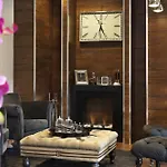 Tryp By Wyndham Aquamarin Hotel