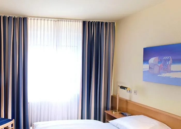 Tryp By Wyndham Aquamarin 3* Lubecca