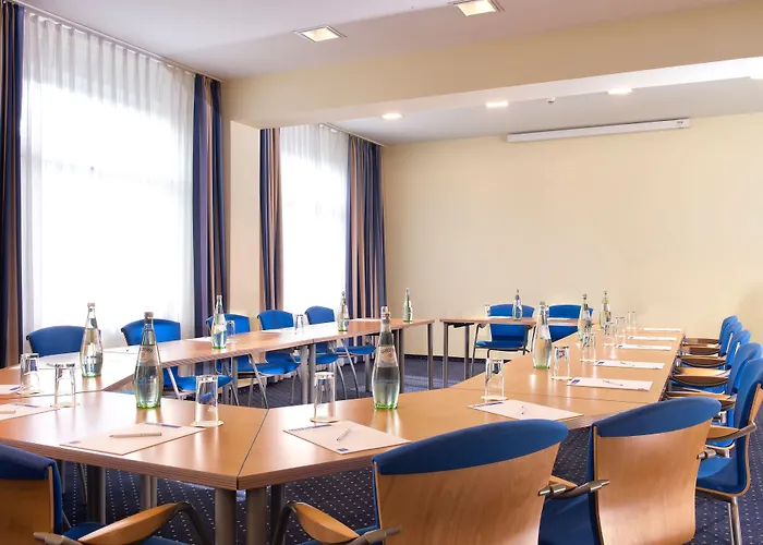 Tryp By Wyndham Aquamarin Hotel