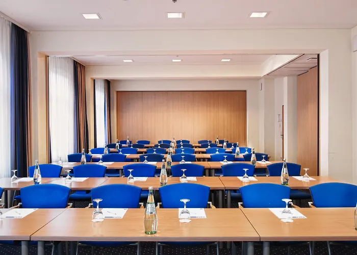 Tryp By Wyndham Aquamarin 3*