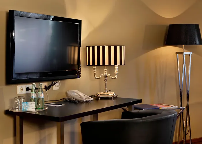 Tryp By Wyndham Aquamarin Lübeck