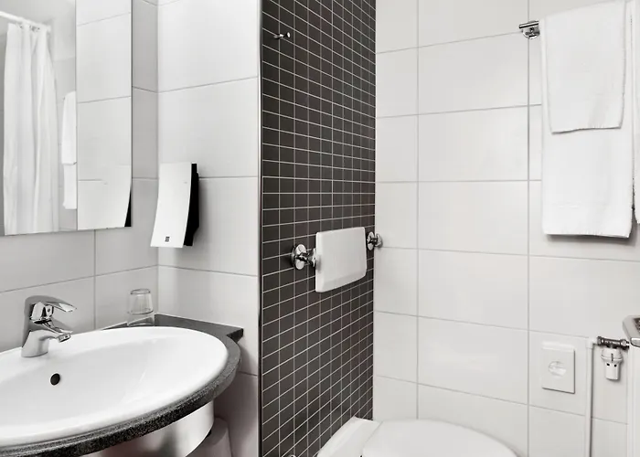 Tryp By Wyndham Aquamarin Hotel Lübeck