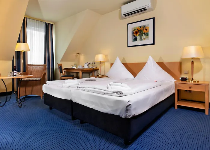 Tryp By Wyndham Aquamarin 3*