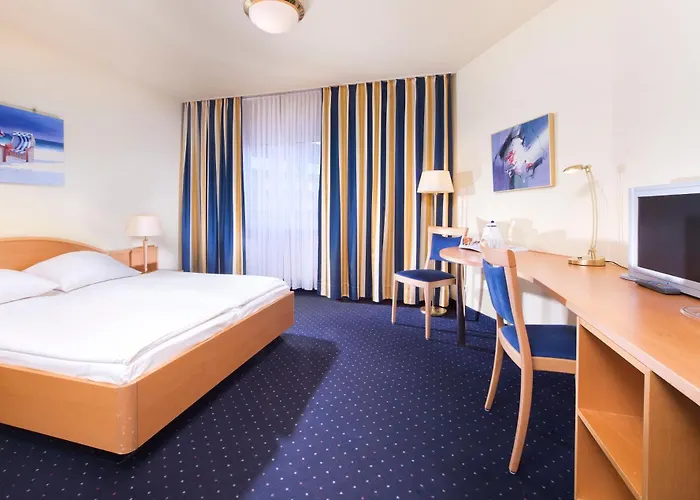 Hotel Tryp By Wyndham Aquamarin Lübeck